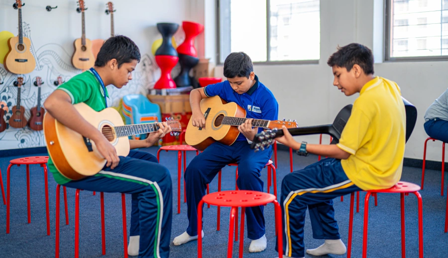 MUSIC ROOM